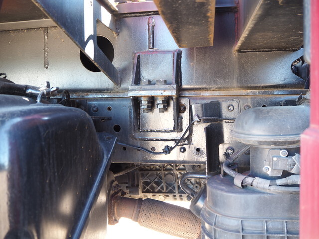 いすゞエルフ高所作業車小型（2t・3t）[写真19]