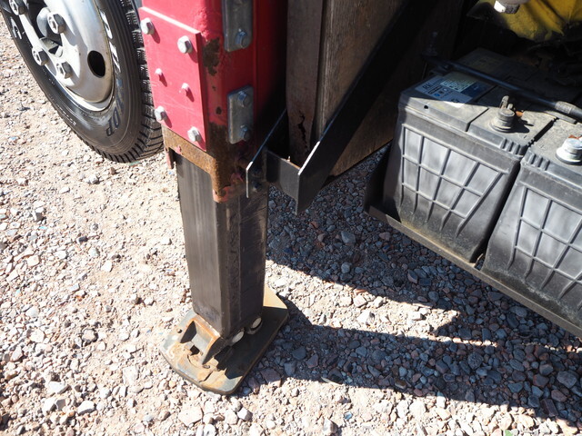 いすゞエルフ高所作業車小型（2t・3t）[写真27]