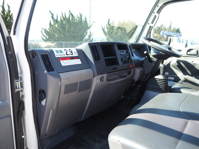 いすゞエルフ高所作業車小型（2t・3t）[写真34]