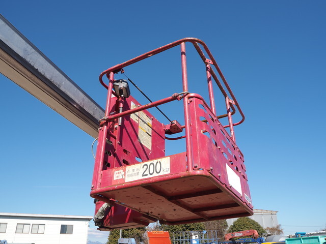 いすゞエルフ高所作業車小型（2t・3t）[写真08]