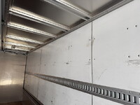 三菱ふそうファイターアルミウイング中型（4t）[写真14]