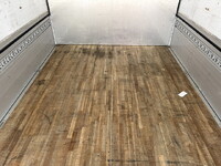 三菱ふそうファイターアルミウイング中型（4t）[写真15]