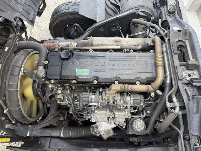 三菱ふそうファイターアルミウイング中型（4t）[写真15]