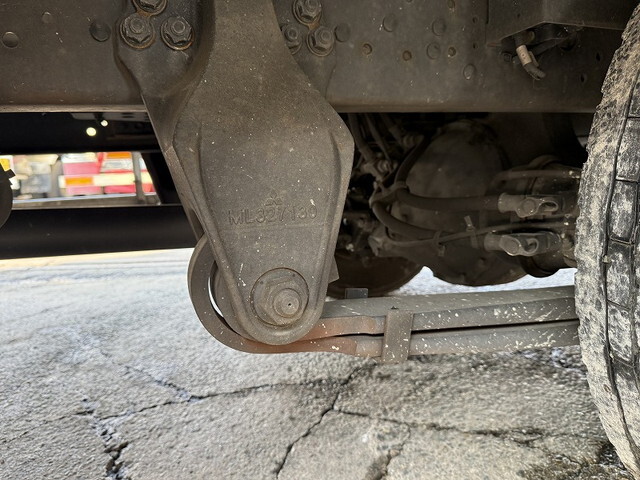 三菱ふそうファイターアルミウイング中型（4t）[写真21]