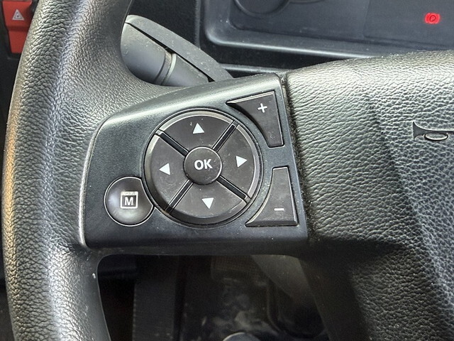 三菱ふそうファイターアルミウイング中型（4t）[写真30]