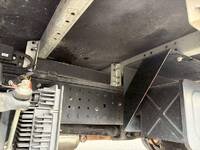 三菱ふそうキャンターアルミバン小型（2t・3t）[写真13]