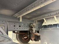 三菱ふそうキャンターアルミバン小型（2t・3t）[写真15]