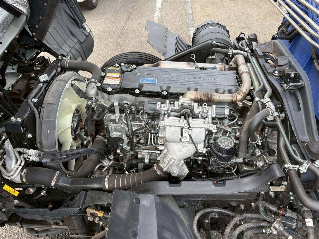 三菱ふそうファイタークレーン4段増トン（6t・8t）[写真16]