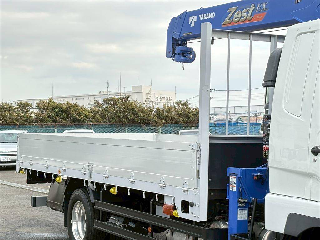 三菱ふそうファイタークレーン4段増トン（6t・8t）[写真05]