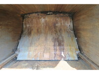 いすゞエルフパッカー車（塵芥車）小型（2t・3t）[写真11]