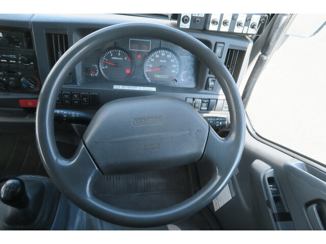 いすゞエルフパッカー車（塵芥車）小型（2t・3t）[写真37]