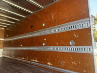 三菱ふそうファイターアルミバン中型（4t）[写真16]