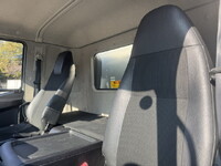 三菱ふそうファイターアルミバン中型（4t）[写真25]