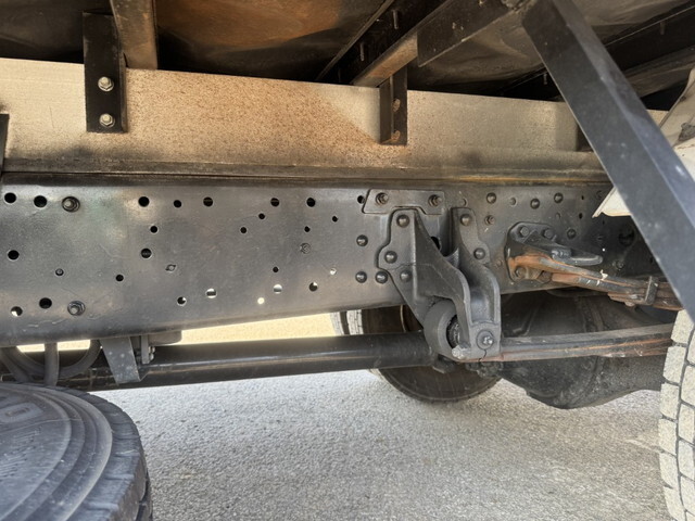 三菱ふそうファイターアルミバン中型（4t）[写真29]