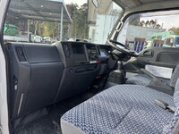 いすゞエルフ平ボディ小型（2t・3t）[写真22]