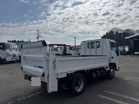 いすゞエルフ平ボディ小型（2t・3t）[写真02]