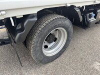 いすゞエルフ平ボディ小型（2t・3t）[写真33]