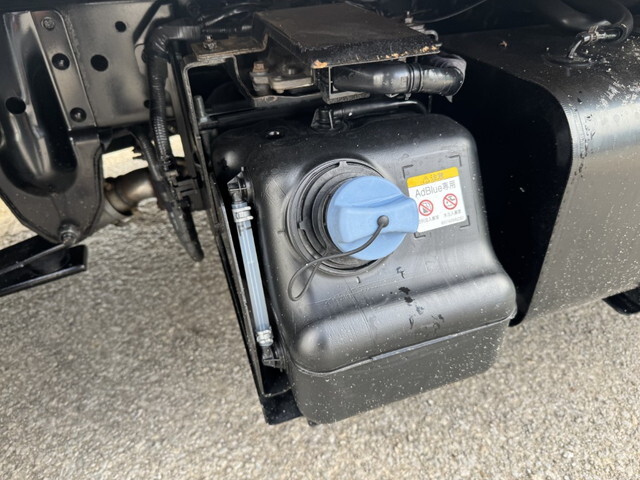 いすゞエルフ平ボディ小型（2t・3t）[写真34]