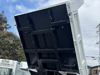 三菱ふそうキャンターダンプ小型（2t・3t）[写真29]