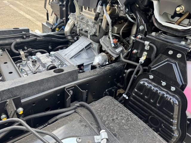 三菱ふそうキャンターダンプ小型（2t・3t）[写真34]