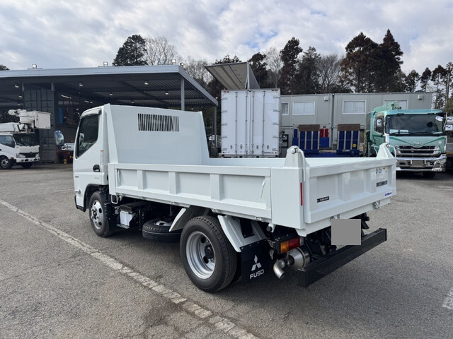 三菱ふそうキャンターダンプ小型（2t・3t）[写真04]