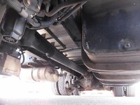 三菱ふそうスーパーグレートアルミウイング大型（10t）[写真11]