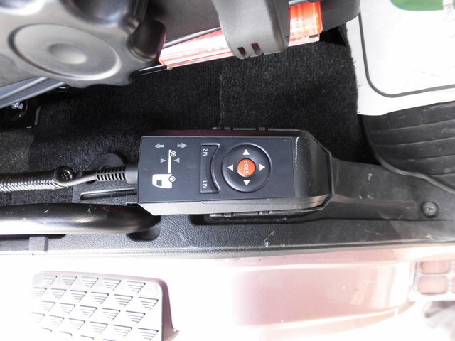 三菱ふそうスーパーグレートアルミウイング大型（10t）[写真14]