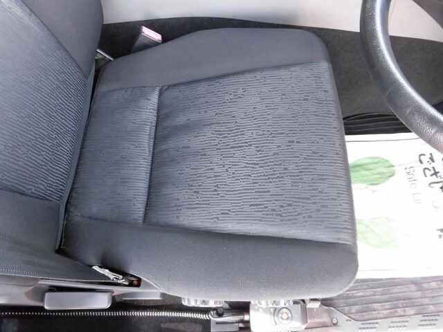 三菱ふそうスーパーグレートアルミウイング大型（10t）[写真20]