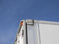 三菱ふそうスーパーグレートアルミウイング大型（10t）[写真28]