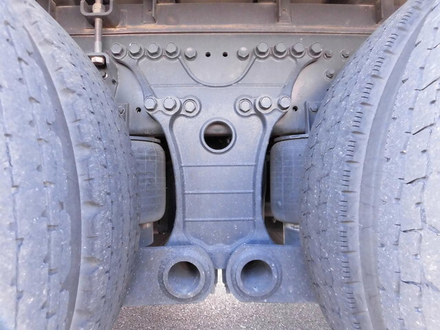 日野プロフィアアルミウイング大型（10t）[写真13]