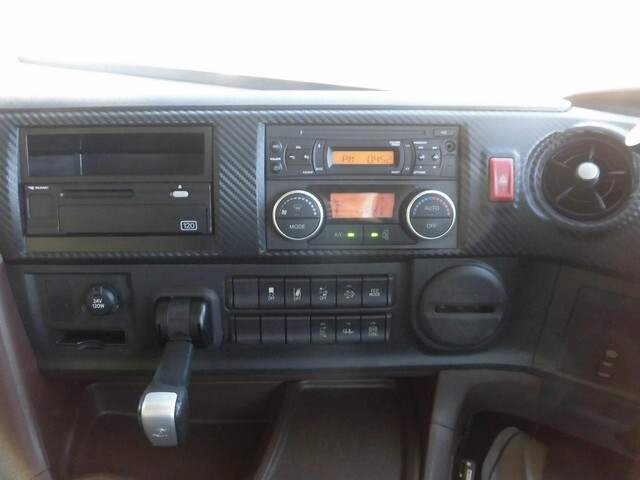 日野プロフィアアルミウイング大型（10t）[写真19]