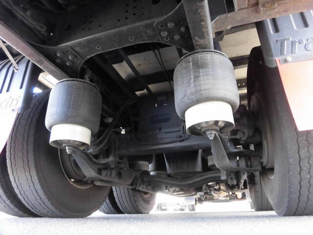 日野プロフィアアルミウイング大型（10t）[写真08]