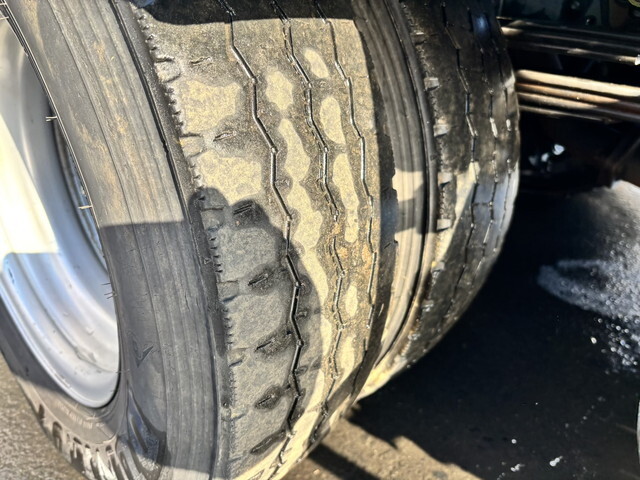 いすゞエルフバキュームカー小型（2t・3t）[写真24]