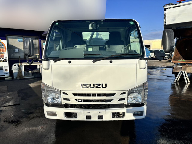 いすゞエルフバキュームカー小型（2t・3t）[写真03]
