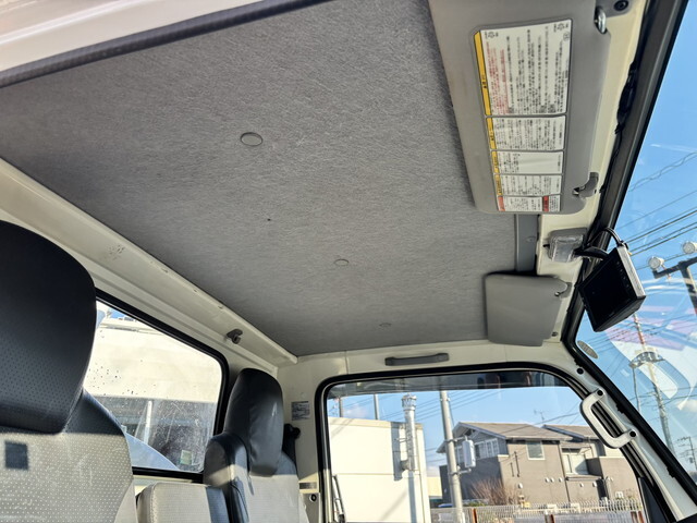 いすゞエルフバキュームカー小型（2t・3t）[写真33]