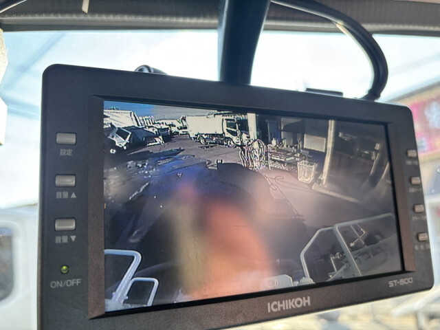 いすゞエルフバキュームカー小型（2t・3t）[写真38]