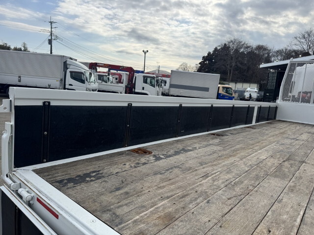 いすゞフォワードクレーン4段中型（4t）[写真10]