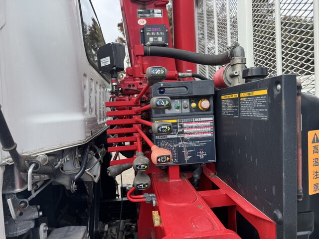 いすゞフォワードクレーン4段中型（4t）[写真15]