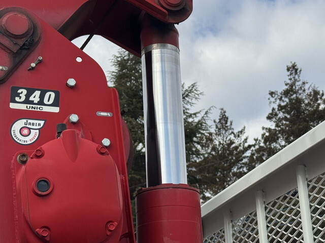 いすゞフォワードクレーン4段中型（4t）[写真17]