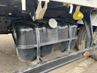 いすゞフォワードクレーン4段中型（4t）[写真36]