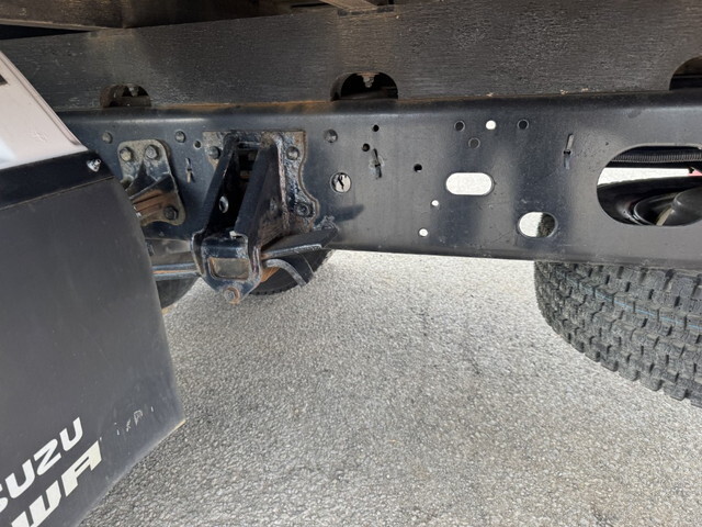 いすゞフォワードクレーン4段中型（4t）[写真36]