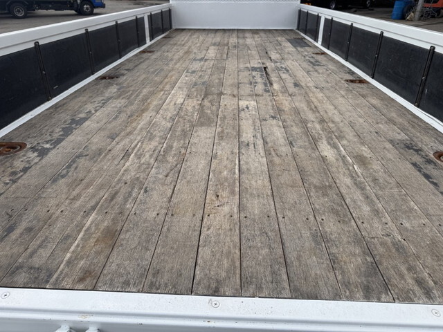 いすゞフォワードクレーン4段中型（4t）[写真09]