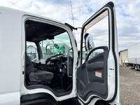 いすゞフォワードアルミウイング中型（4t）[写真33]