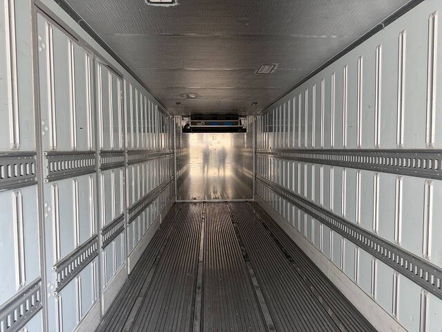 日野プロフィア冷凍車（冷蔵車）大型（10t）[写真12]