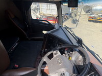 日野プロフィア冷凍車（冷蔵車）大型（10t）[写真31]