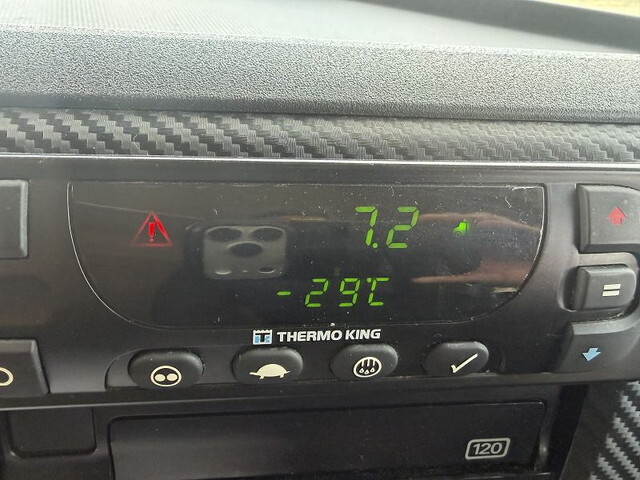 日野プロフィア冷凍車（冷蔵車）大型（10t）[写真38]