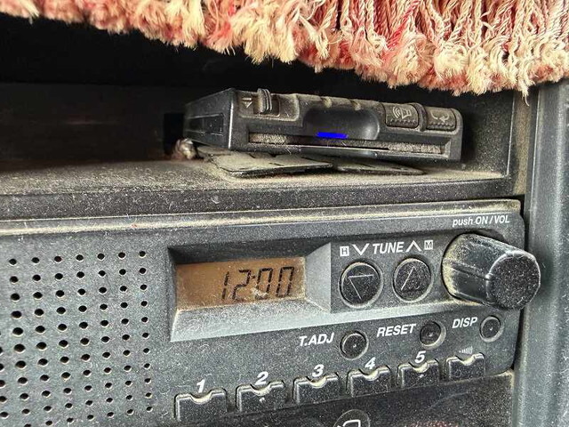 いすゞエルフダンプ小型（2t・3t）[写真36]