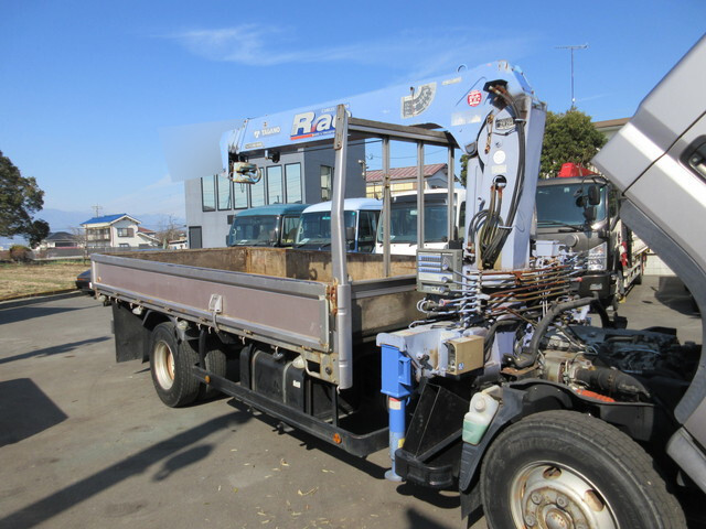 三菱ふそうキャンタークレーン4段小型（2t・3t）[写真24]