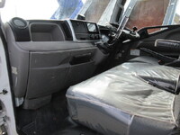 三菱ふそうキャンターダンプ小型（2t・3t）[写真16]