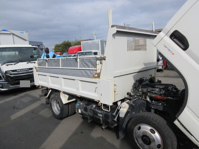 三菱ふそうキャンターダンプ小型（2t・3t）[写真20]